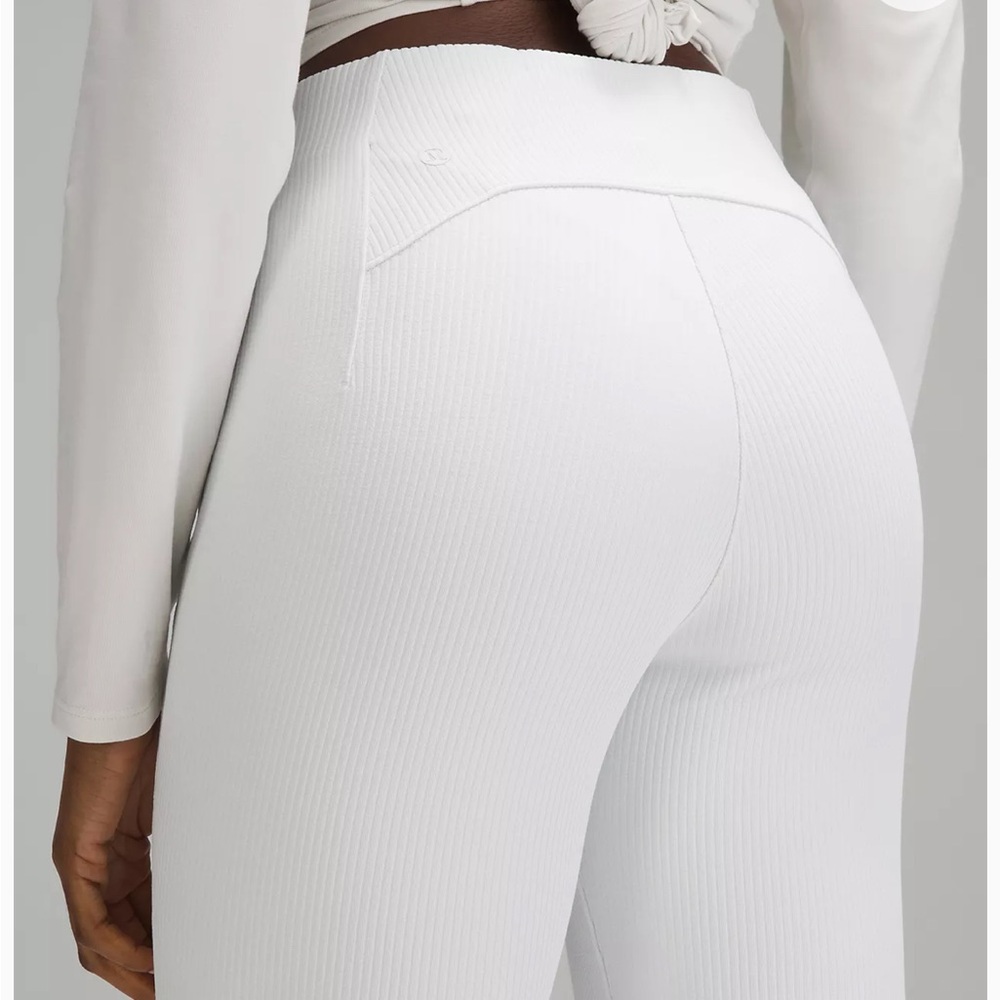 Lululemon Ribbed Softstreme High-Rise Pant NWOT
